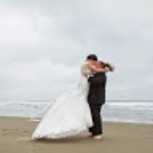 Meet your Posher, Albania